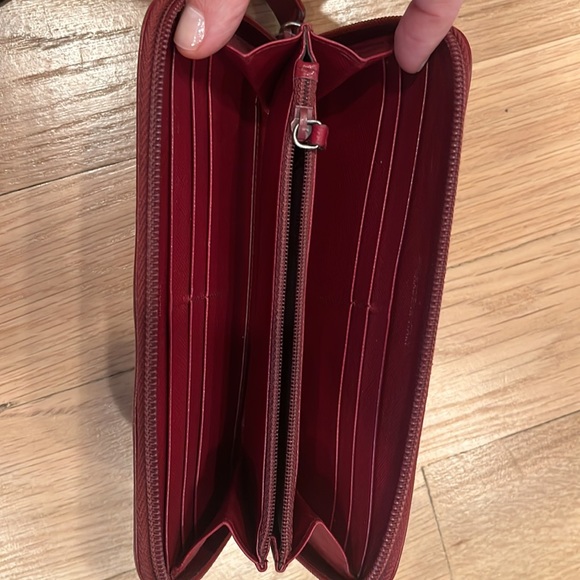 Prada wallet - Picture 3 of 3